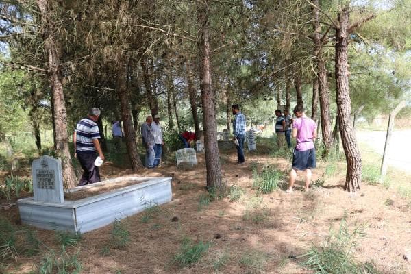 Belediyenin mezarlık alanı sattığı iddiası