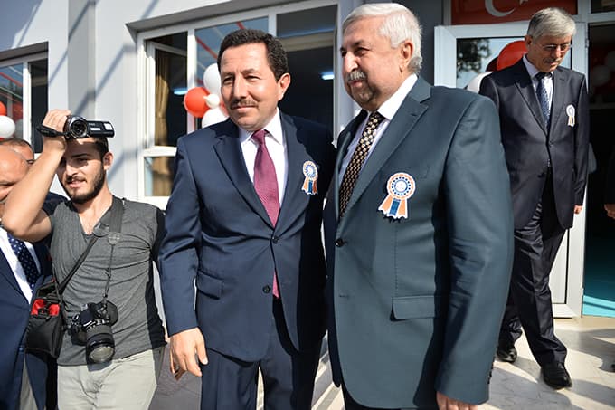 Vali Balkanlıoğlu'nu duygulandıran sürpriz