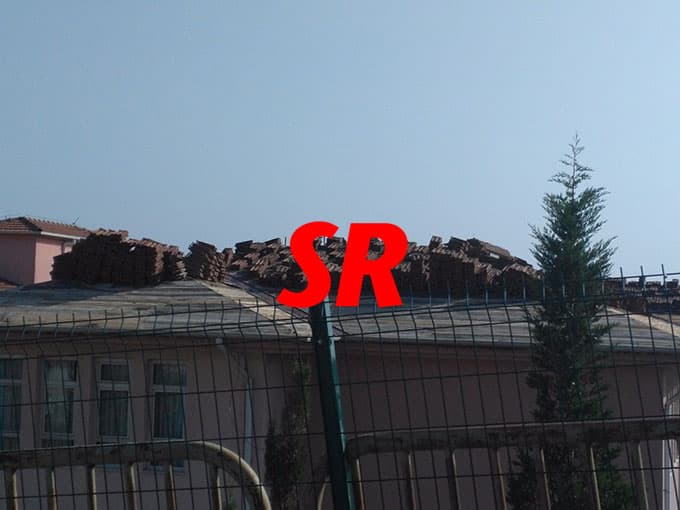 Okul başladı, tadilat bitmedi