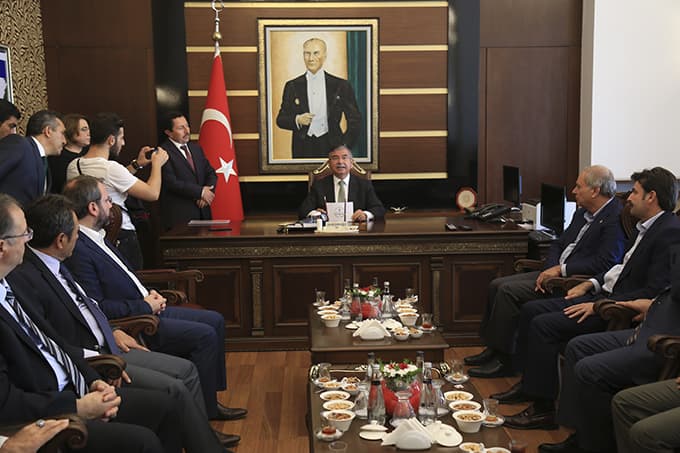 Milli Eğitim Bakanı İsmet Yılmaz Sakarya'ya geldi