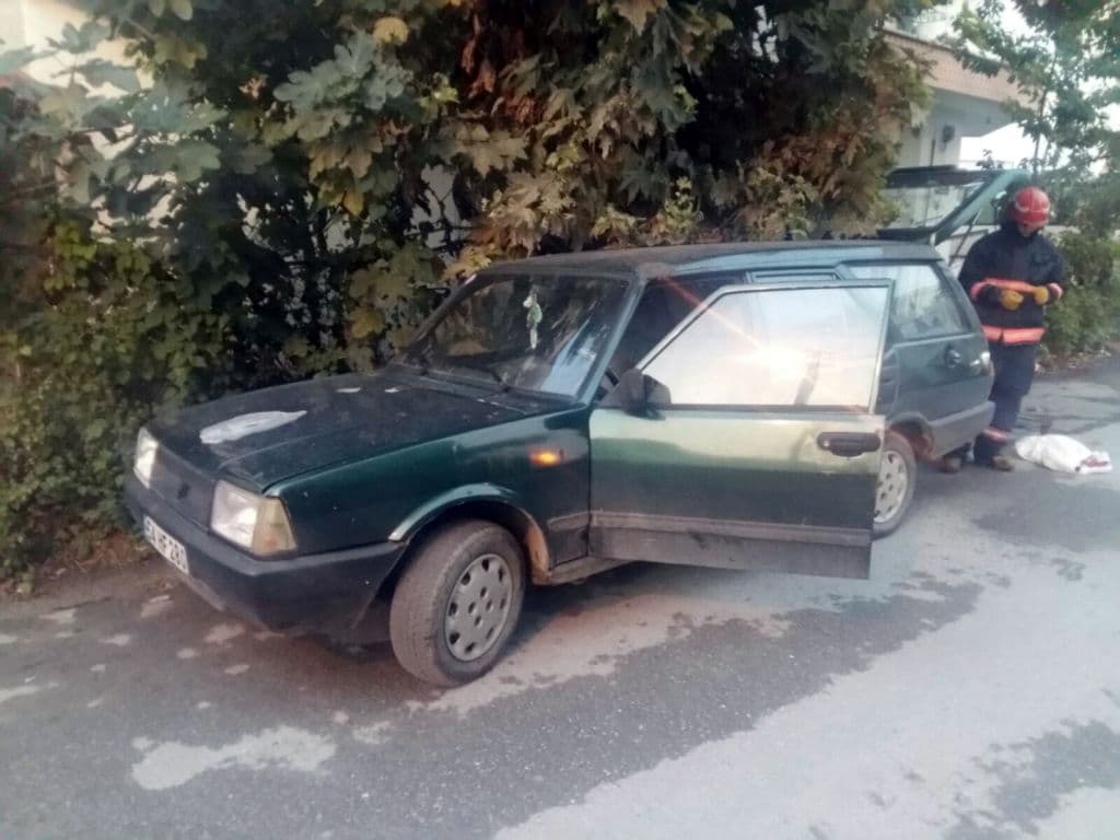 Gaz sızdıran otomobil korku dolu anlar yaşattı