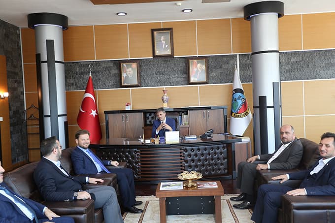 TÜMSİAD Sakarya şubesinden Alemdar'a ziyaret