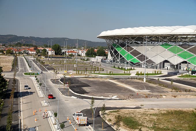 Stadyumun yeni bulvarı tamamlandı