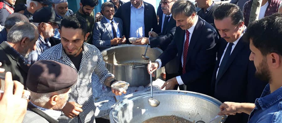 Cuma Sonrası Aşure İkramı
