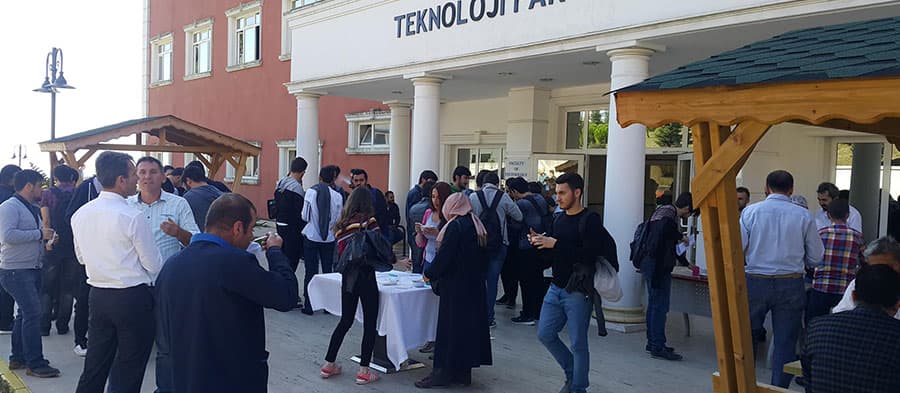 Teknoloji Fakültesi Aşure İkramında Buluştu