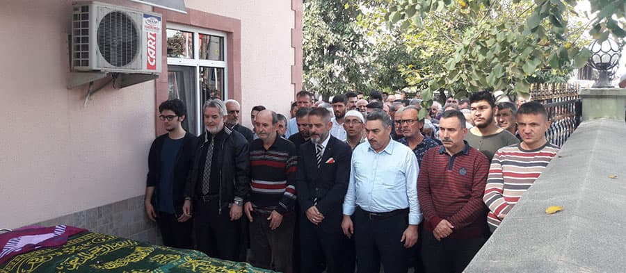 Anne Kaytaz toprağa verildi