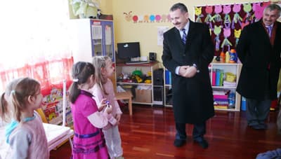 Vekil Dişli&#8217;den Camili Çıkartması