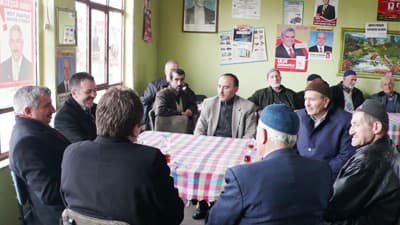 Vekil Dişli&#8217;den Camili Çıkartması