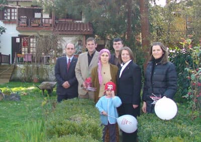 MHP'li Oya Arapoğlu, Mahalle Gezilerini Sürdürüyor