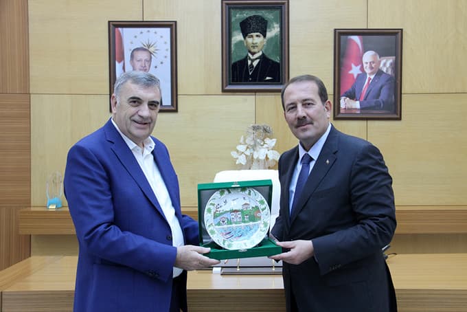 AKP Genel Başkan Yardımcısı Karacan, Sakarya'ya geldi