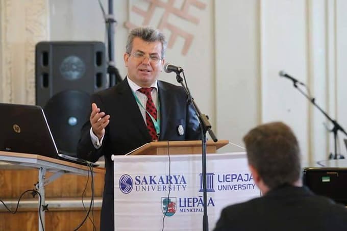Sakarya, bilim dünyasına ilk profesörünü kazandırdı