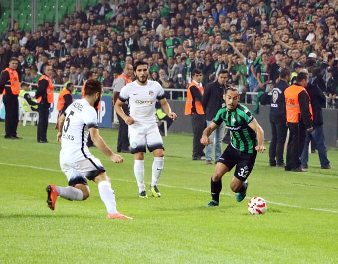 Sakaryaspor, Nazilli Belediyespor'a şans tanımadı