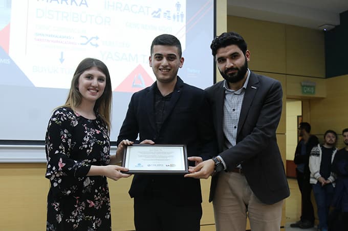 Genç CEO'lar Sakarya Üniversitesi'ne geldi