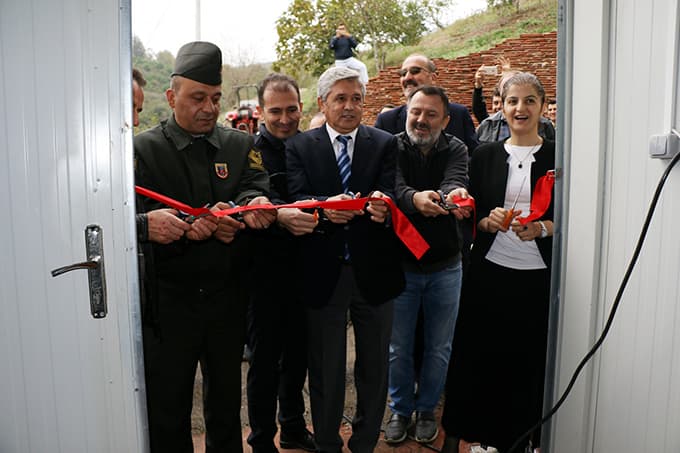 Köydeki fabrikada üretilen pekmezler dünyaya ihraç edilecek
