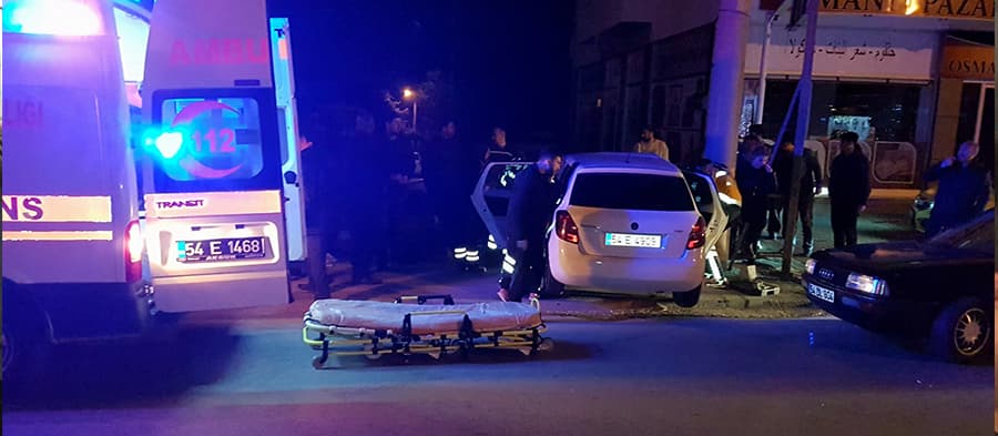 Sapanca'da trafik kazası: 2 yaralı