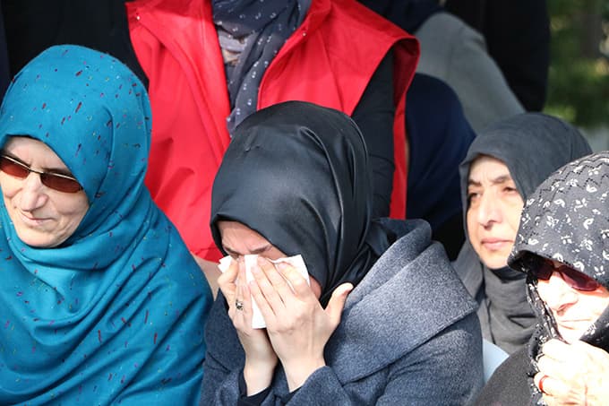 Şehit Kaymakam kabri başında anıldı