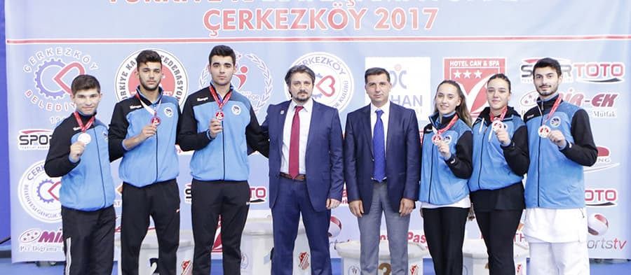 Büyükşehir Karate Takımı başarıya doymuyor