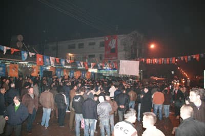 Başkan Yazıcı, Hastane Mahallesindeydi
