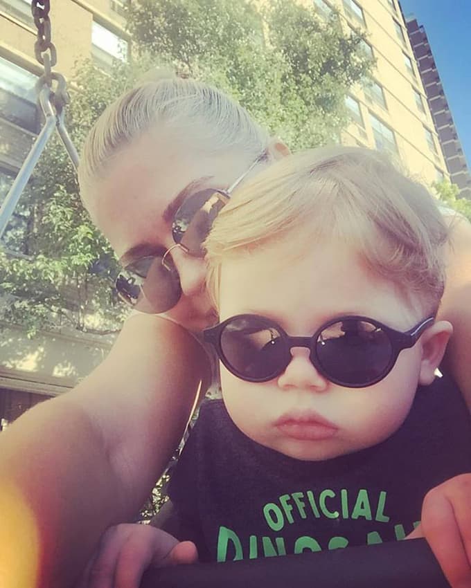 Sakaryalı mankenin oğlu fenomen oldu