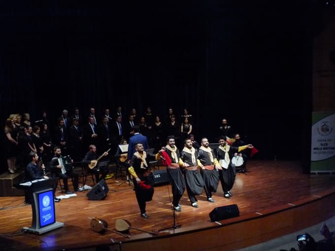 Öğretmenler Günü'ne özel konser düzenlendi