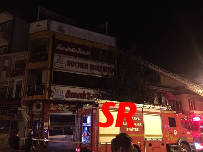 Simit fırınının bacasında çıkan yangın korkuttu 