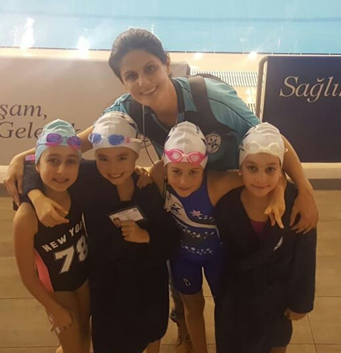 50 Metre Yüzmede Rakip Tanımıyor