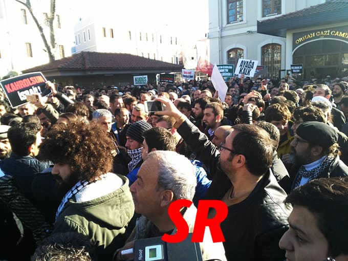 Sakarya'da yüzlerce kişi Kudüs için bir araya geldi