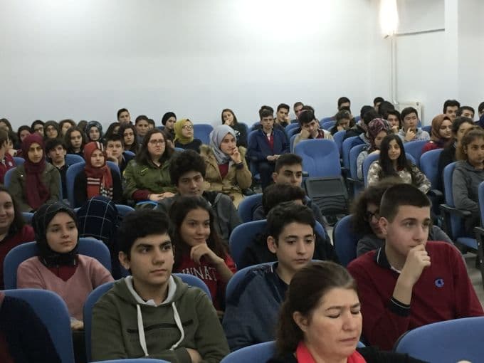 Liseli öğrencilere "Mevlana" anlatıldı