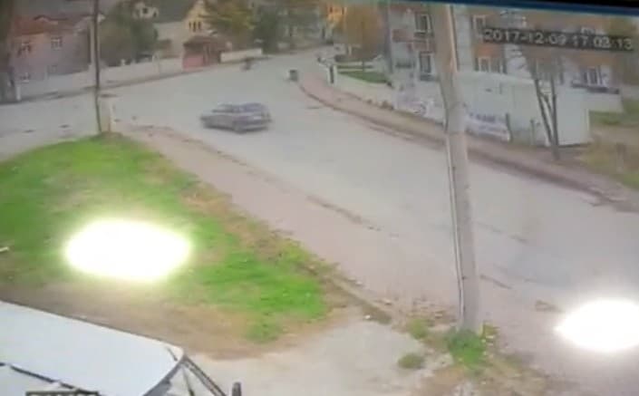Sakarya'da otomobil ile motosiklet çarpıştı: 2 yaralı