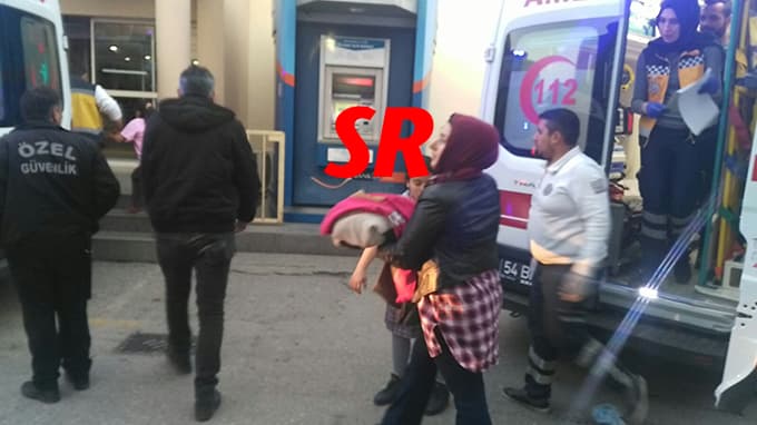 Ortaokul öğrencileri yedikleri börekten zehirlendi