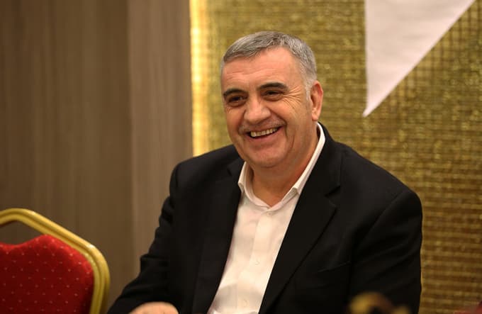 ASKF'den Başkan Toçoğlu'na "Onursal Başkanlık" belgesi
