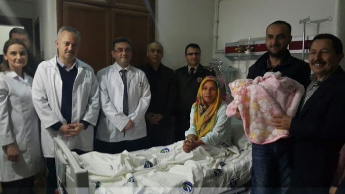 Sakarya'da yeni yılın ilk bebeği dünyaya geldi