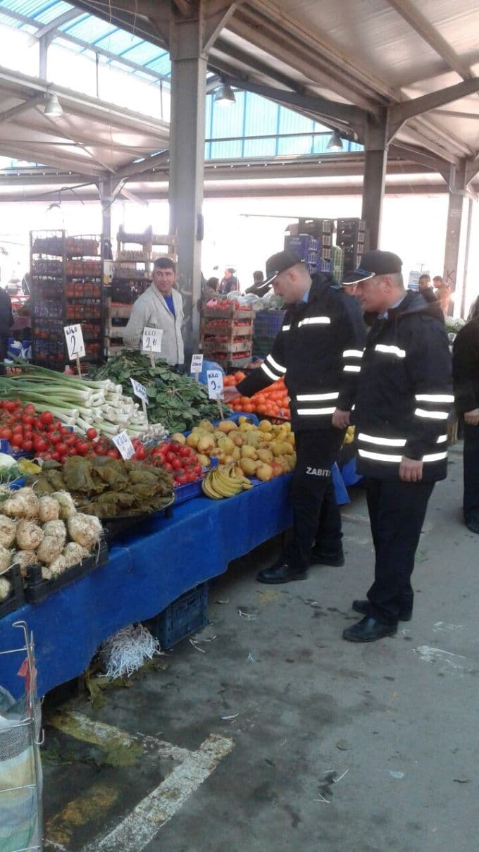 Zabıtadan pazar tezgahlarına sıkı denetim