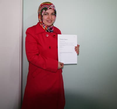 <font face="Arial" size="2"><br /><br /><br /><br /><br /><br /><br />190. Doğru Cevap: </font><a href="../../../others/firma.php?xnumber1=9747"><font face="Arial" size="2" color="#000080">Hacıbekir Islama K&ouml;fte</font></a><font face="Arial" size="2" color="#000000">'den 2 Kişilik Yemek: <strong>Mine Kızıltan</strong><br /></font>