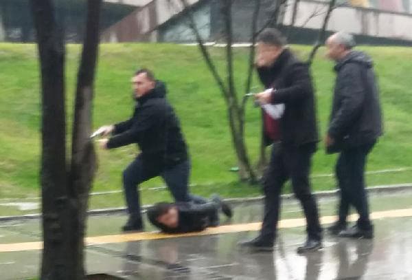 Şehrin göbeğinde silahlı saldırı