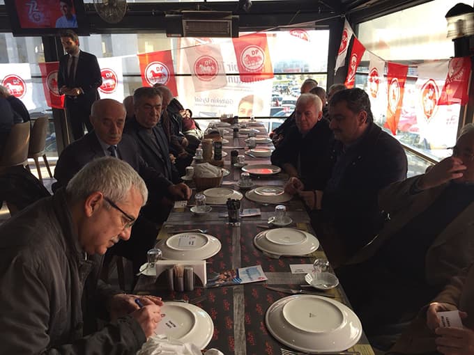 Gültekin Uysal Sakarya'ya geldi