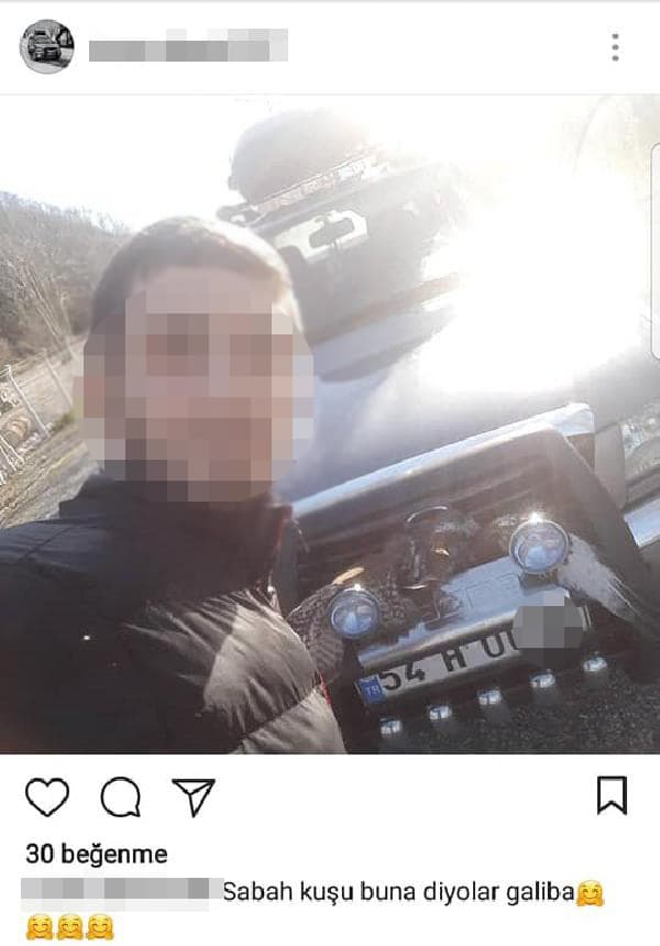 Parçaladığı tilki ve doğanla böyle poz verdi
