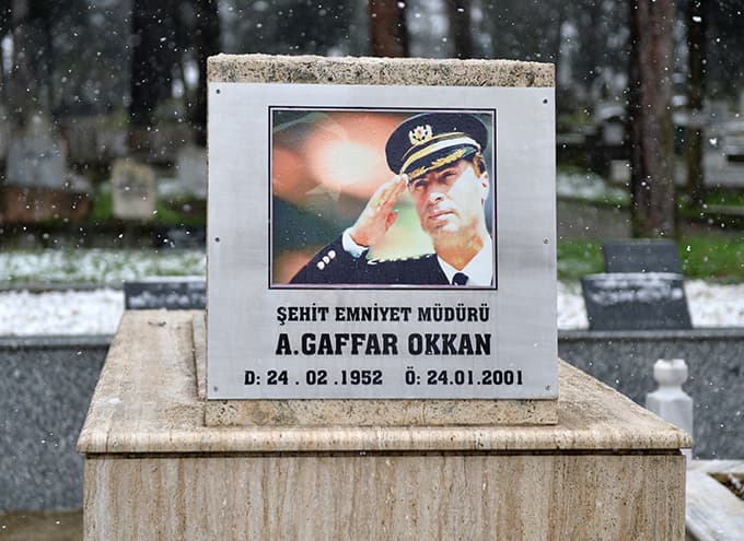 Şehit Gaffar Okkan mezarı başında anıldı
