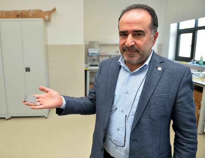 SAÜ yerli otomobilin bataryasını üretmeye talip