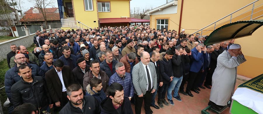 AK Parti eski Söğütlü İlçe Başkanı toprağa verildi