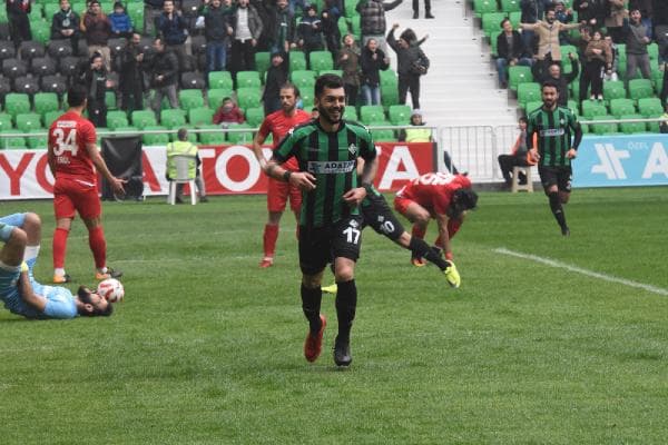 Sakaryaspor, Pendikspor karşılaşmasından galip ayrıldı