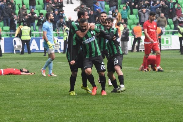 Sakaryaspor, Pendikspor karşılaşmasından galip ayrıldı