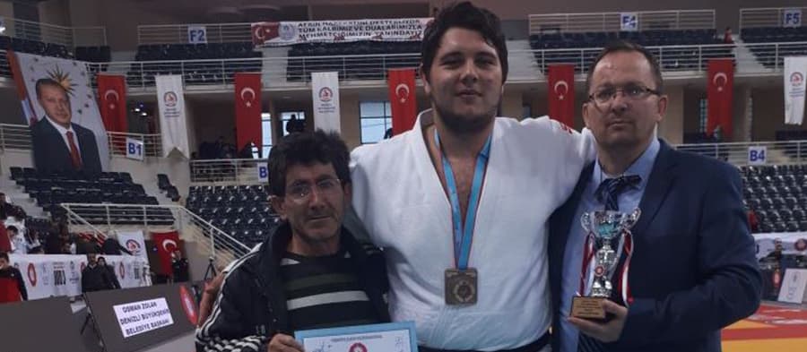 Aksoy Türkiye Şampiyonu Oldu