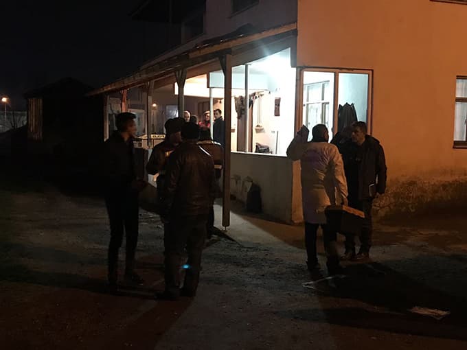 Kız kardeşi ve eniştesini öldürdükten sonra intihar etti