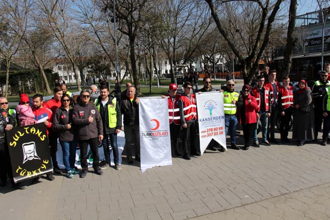 Motosiklet tutkunlarından Utku için kan bağışı