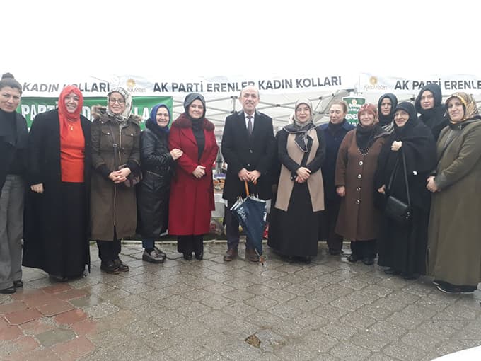 Erenler'de Mehmetçik için kermes düzenlendi