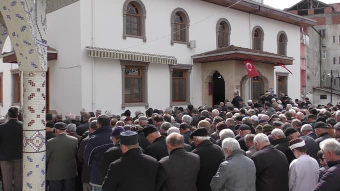 Hasan Alişan'ın halası dualarla uğurlandı