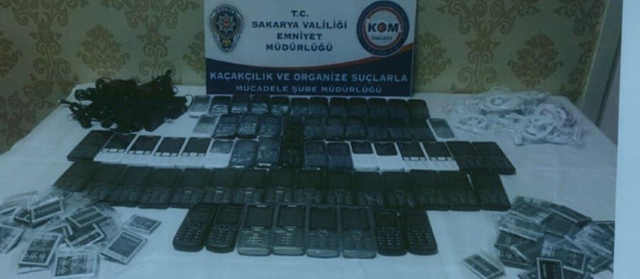 64 adet gümrük kaçağı cep telefonu ile yakalandı