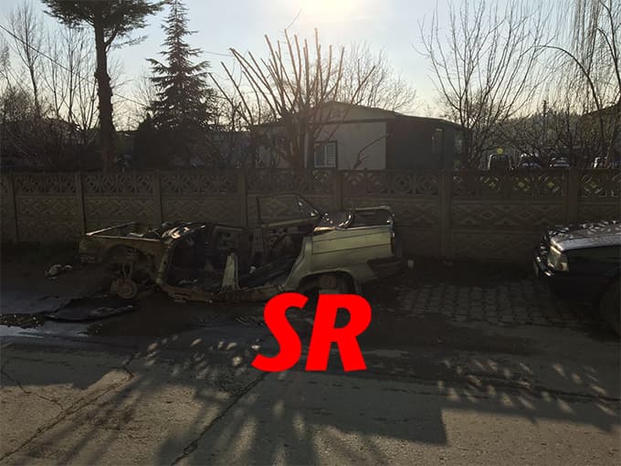 Vatandaşlar mahalleye bırakılan hurda araçlardan şikayetçi