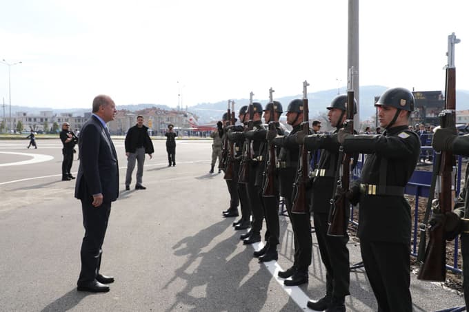 Cumhurbaşkanı Erdoğan Sakarya'ya geldi